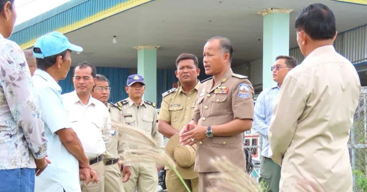 អាជ្ញាធរស្រុកបាទី ចុះពិនិត្យស្ថានភាពប្រឡាយក្នុងឃុំត្នោត ដើម្បីសិក្សា និងស្វែងរកដំណោះស្រាយរំដោះទឹក ការពារការលិចលង់ក្នុងរដូវវស្សា