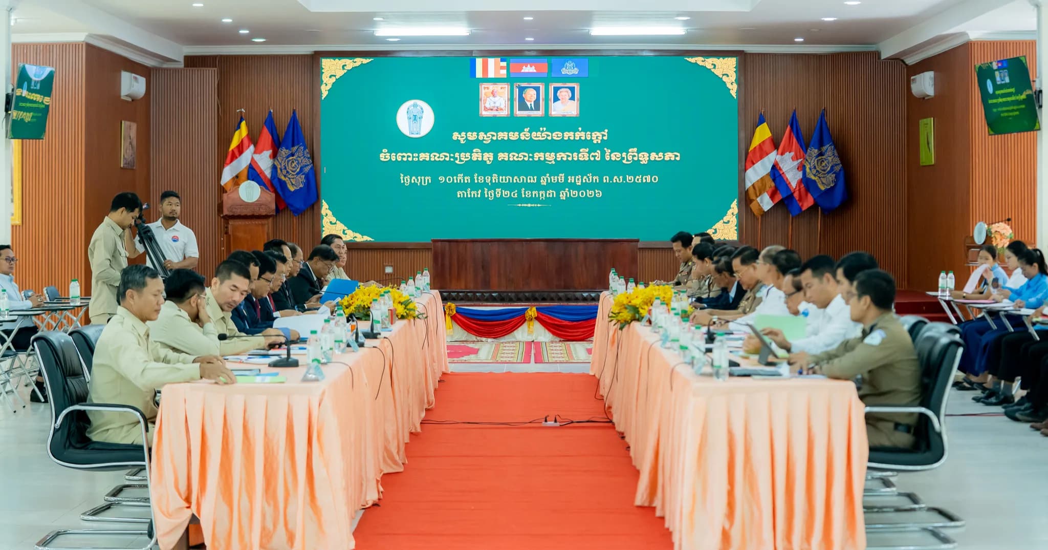 គណៈកម្មាធិការទី៧ នៃព្រឹទ្ធសភា ចុះសិក្សាឈ្វេងយល់ និងប្រមូលព័ត៌មានអំពីវឌ្ឍនភាពការងារ បញ្ហាប្រឈម និងចក្ខុវិស័យរបស់រដ្ឋបាលខេត្តតាកែវ