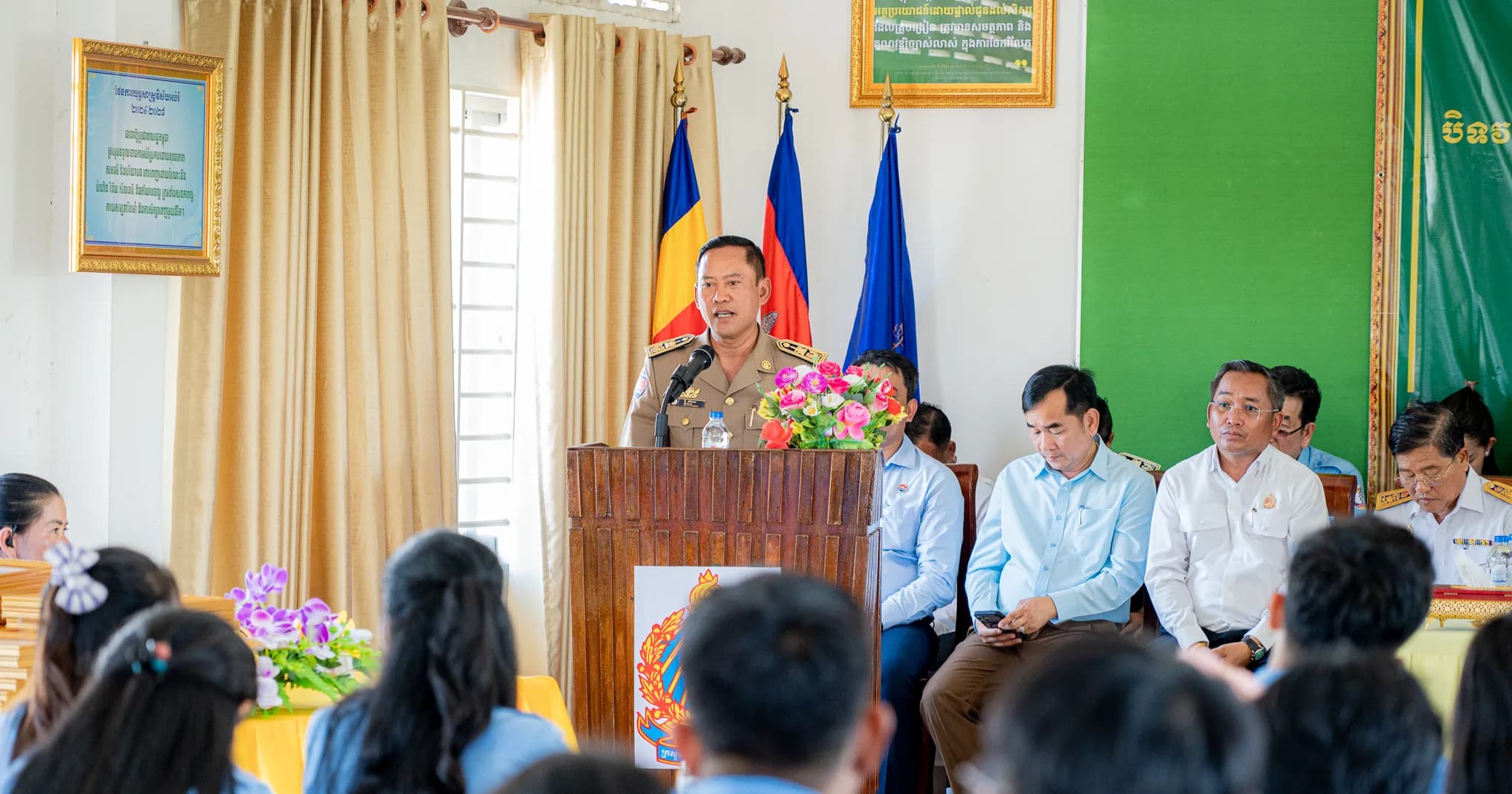អភិបាលខេត្តតាកែវប្រាប់គរុសិស្សដែលនឹងក្លាយជាគ្រូបង្រៀនត្រូវប្រឹងប្រែងបណ្ដុះស្មារតីស្នេហាជាតិដល់សិស្សតាំងពីក្មេងទៅ
