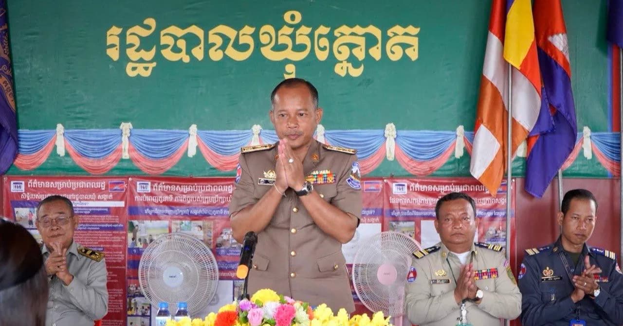 អភិបាលស្រុកបាទី ជំរុញឱ្យអាជ្ញាធរ និងកម្លាំងមានសមត្ថកិច្ចឃុំត្នោត បង្កើនប្រសិទ្ធភាពការងារ និងដោះស្រាយកង្វល់ជូនប្រជាពលរដ្ឋឱ្យបានទាន់ពេលវេលា