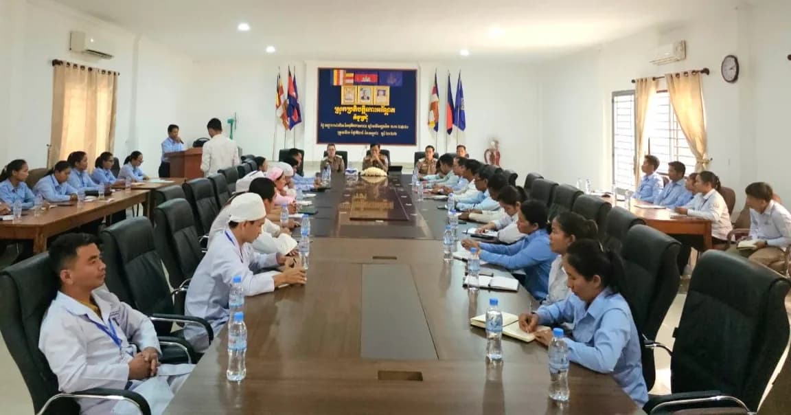 អភិបាលស្រុកកោះអណ្តែត រំលឹកឱ្យក្រុមគ្រូពេទ្យត្រូវពង្រឹងគុណភាពសេវាព្យាបាល និងក្រមសីលធម៌វិជ្ជាជីវៈឱ្យបានល្អ