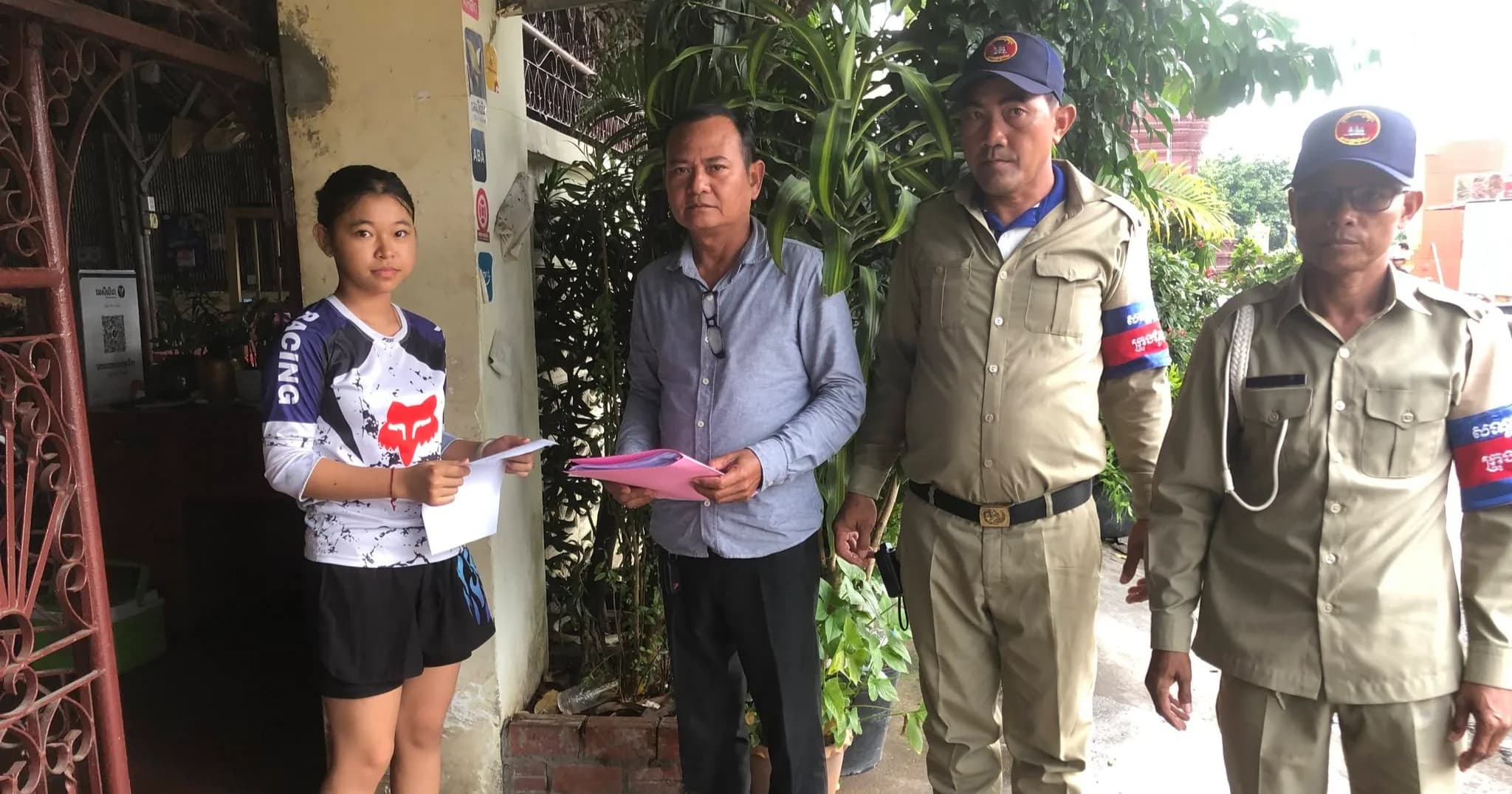 រដ្ឋបាលក្រុងដូនកែវ ចុះផ្សព្វផ្សាយសេចក្តីជូនដំណឹងដល់ម្ចាស់អាជីវកម្ម ហាមដំឡើងថ្លៃបន្ទប់ស្នាក់នៅ និងអាហារ ក្នុងឱកាសប្រឡងបាក់ឌុប