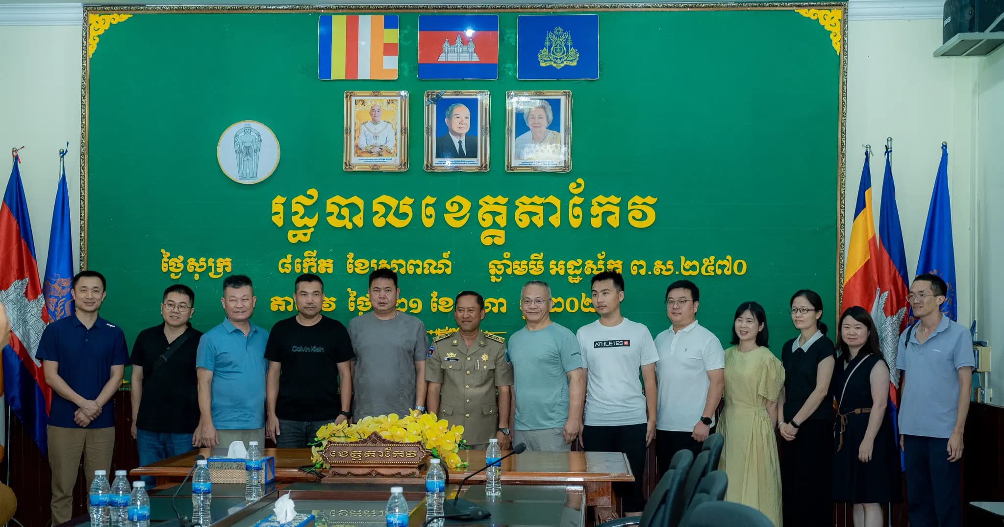 អភិបាលខេត្តតាកែវបន្តលើកទឹកចិត្តអ្នកវិនិយោគមកពីប្រទេសចិនឱ្យមកបង្កើតរោងចក្រកាន់តែច្រើននៅក្នុងខេត្ត
