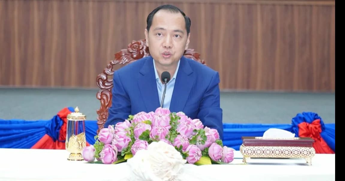 ឯកឧត្តម នេត្រ ភក្ត្រា ដឹកនាំកិច្ចប្រជុំពង្រឹងការងារផ្សព្វផ្សាយព័ត៌មាន និងគ្រប់គ្រងសាធារណមតិ ជាមួយមន្ត្រីនាំពាក្យ និងមន្ត្រីព័ត៌មាននៃក្រសួង ស្ថាប័ននានារបស់រាជរដ្ឋាភិបាល